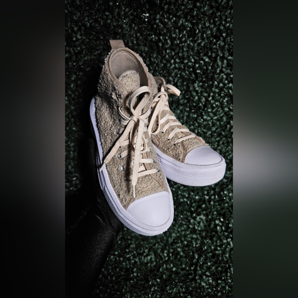 Converse Tan and White Sneakers - Picture 3 of 6